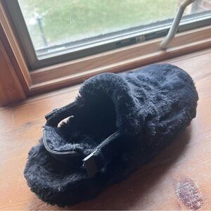 Nike Black Faux Fur Slide Slippers